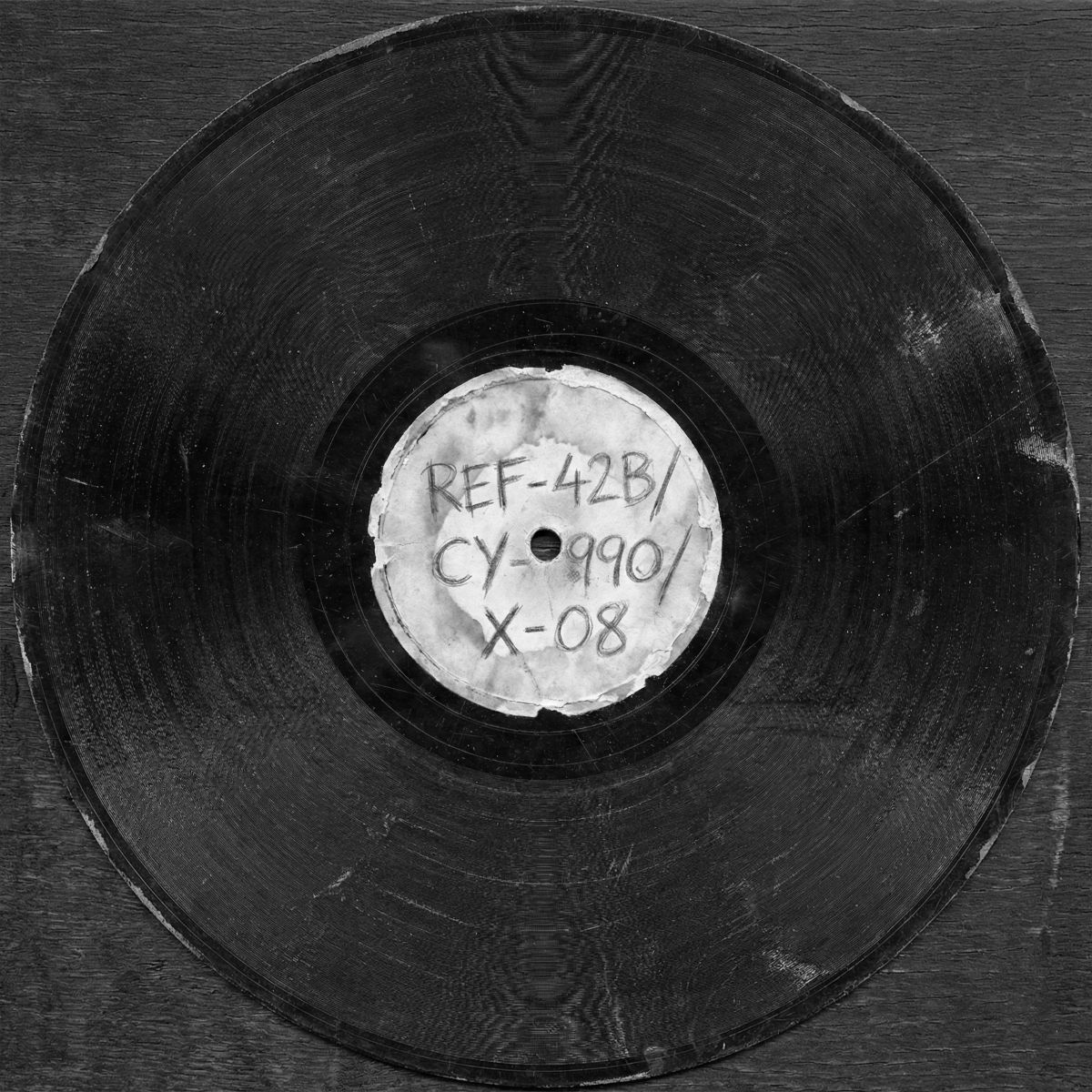 Deteriorated 78 rpm acetate disc associated with the recovered audio fragment